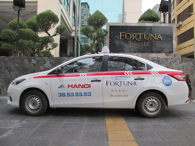 Taxi Group sanh khach san Fortuna - Tuyển dụng lái xe taxi Tết Ất Mùi 2015